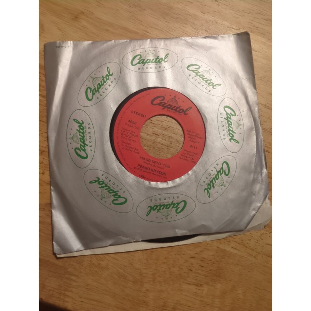 Peabo Bryson 45 RPM - Smile / I'm So Into You - Capitol 4656